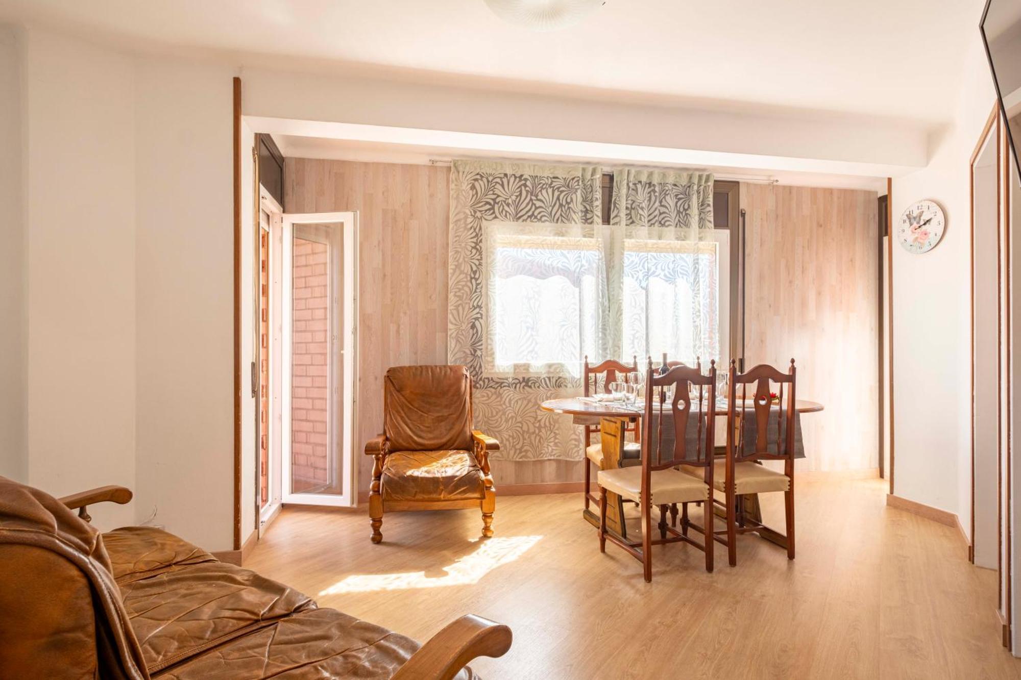 Appartement 5 Min To The Sea And 15 Min To Barcelona Center à Sant Adrià de Besòs Extérieur photo